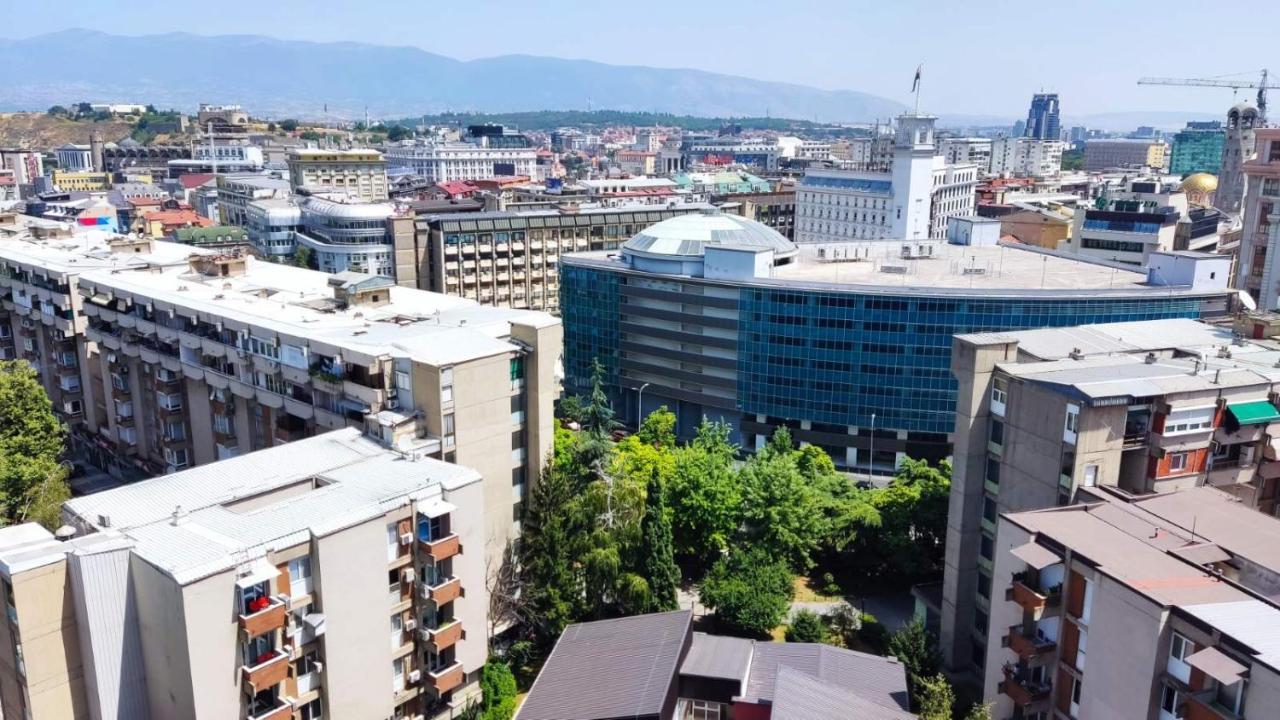 Sky View Luxury Center Skopje Apartments Exterior photo